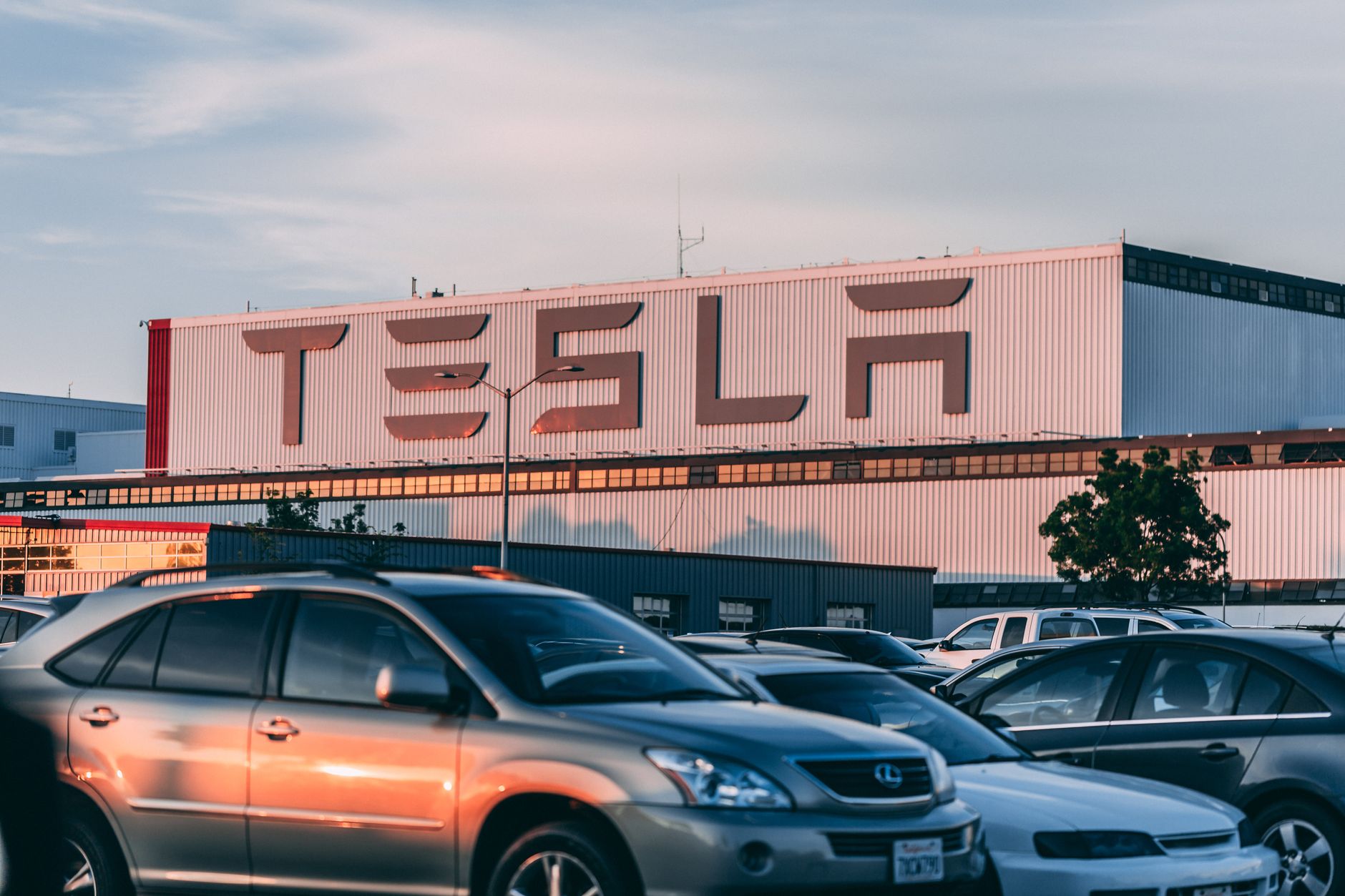 Tesla flying car: The Smart Demo That Stunned Everyone
